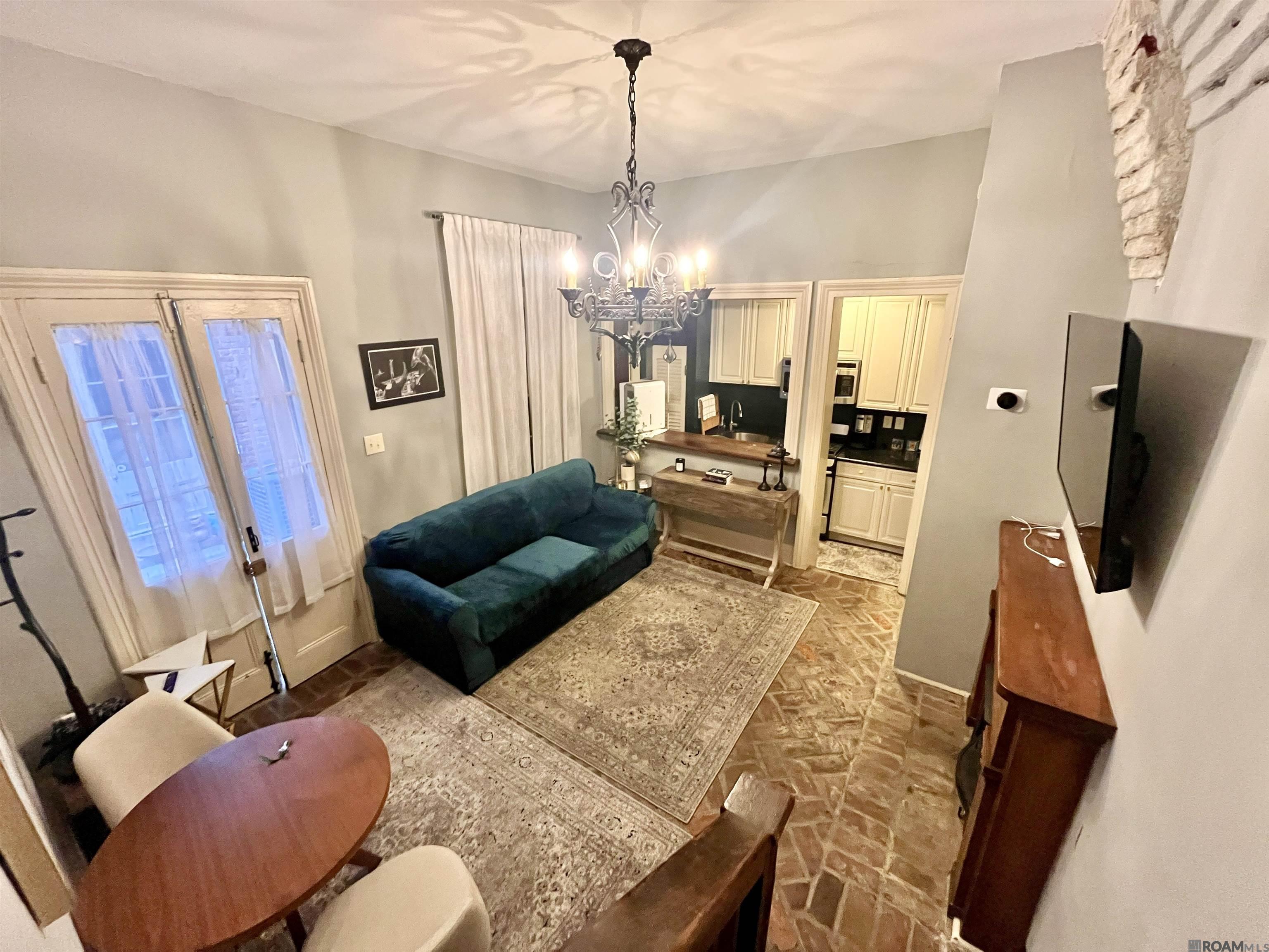 515 Saint Louis St #7, New Orleans, Louisiana image 3