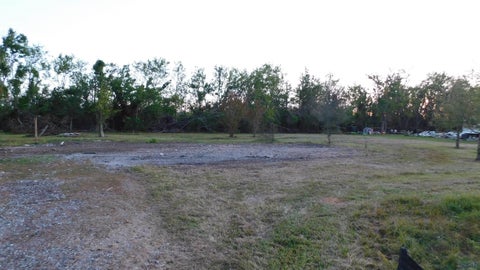 Vacant Land For Sale - 203 West 167th Street<br/> Galliano, LA 70354