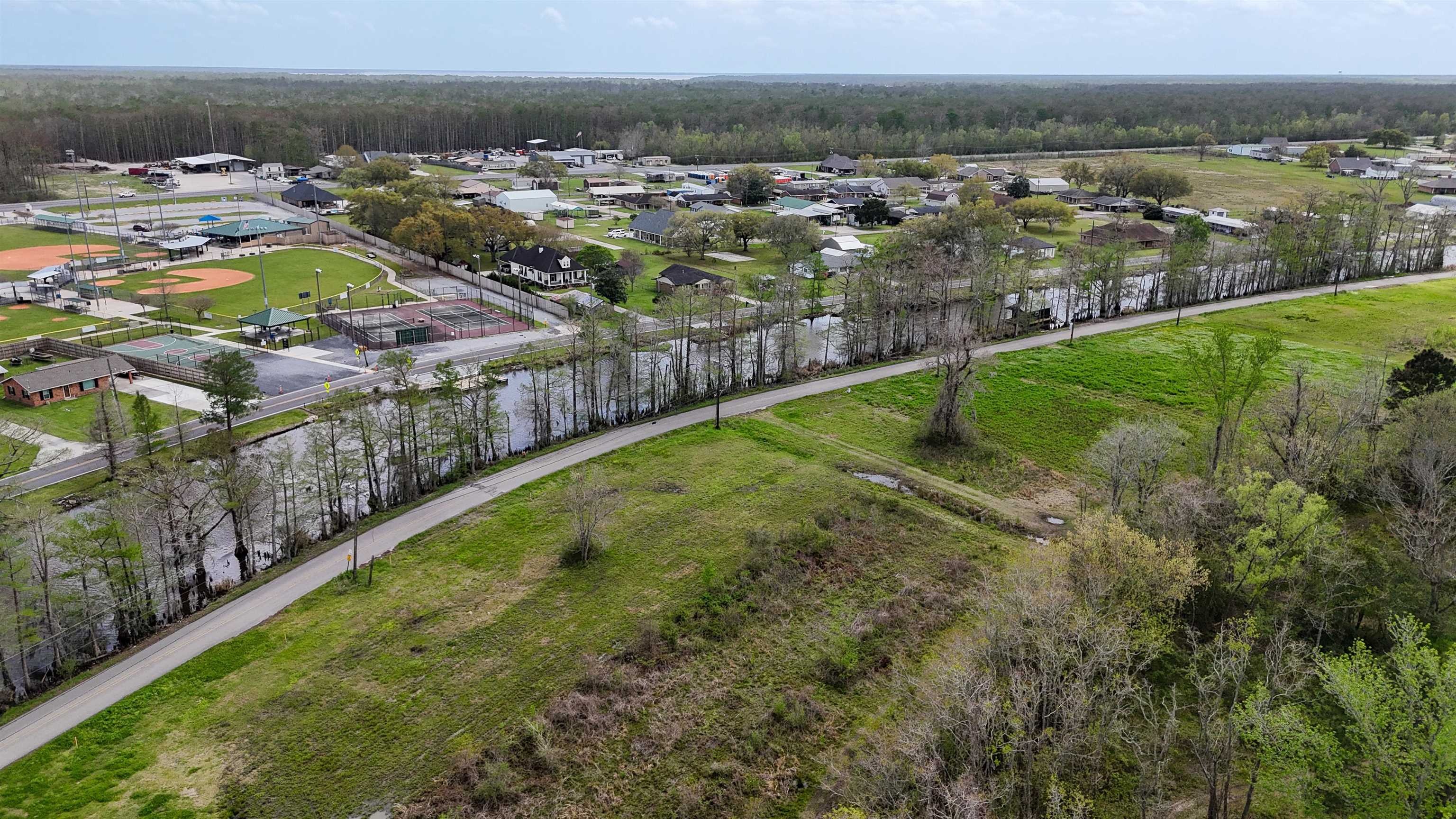 634 Bayou Dr, Pierre Part, Louisiana image 11