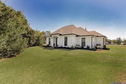 Homes For Sale - 38327 Cornerview Rd<br/> Gonzales, LA 70737