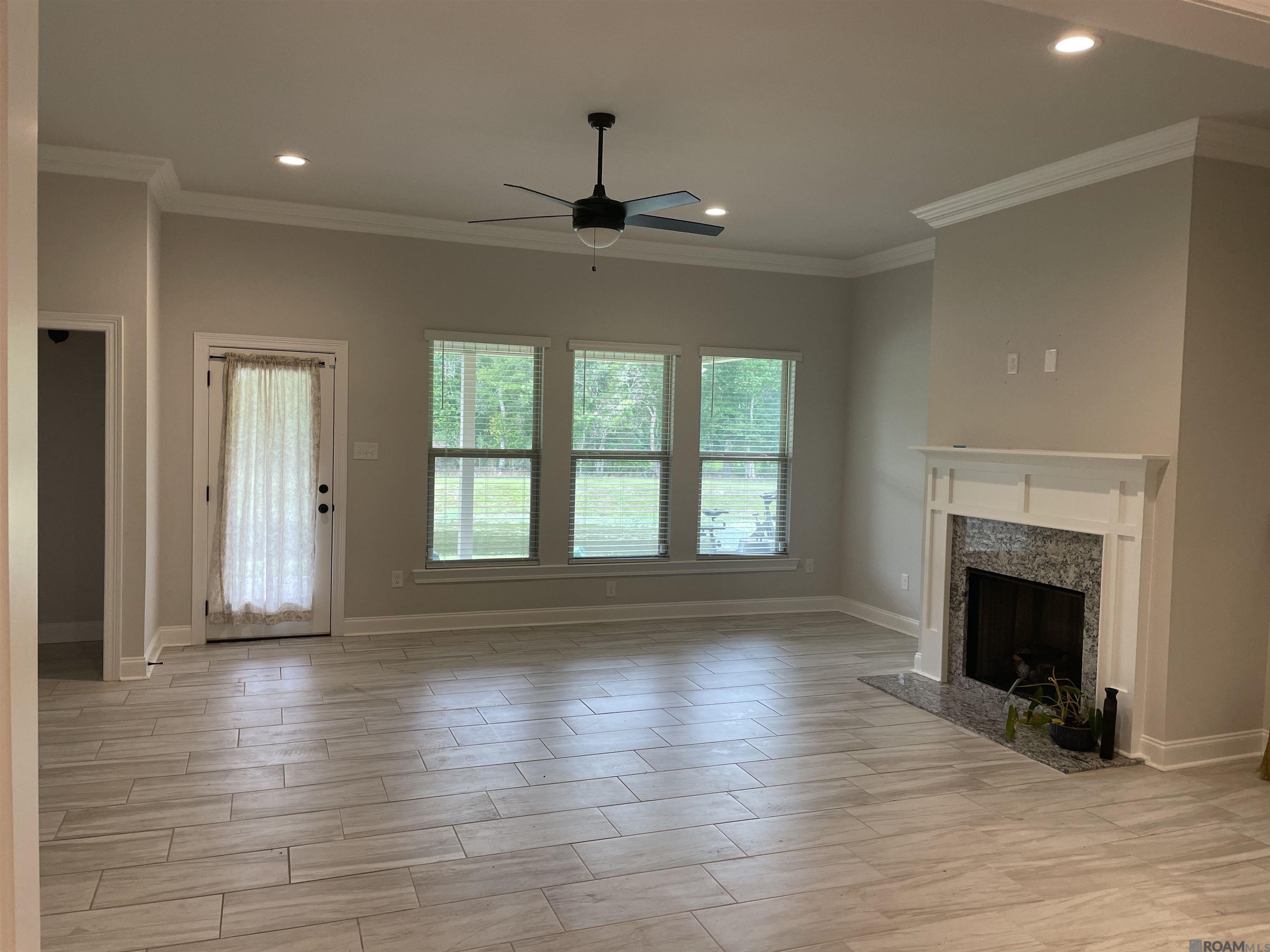 111 Virtuous Street, Youngsville, Louisiana image 2