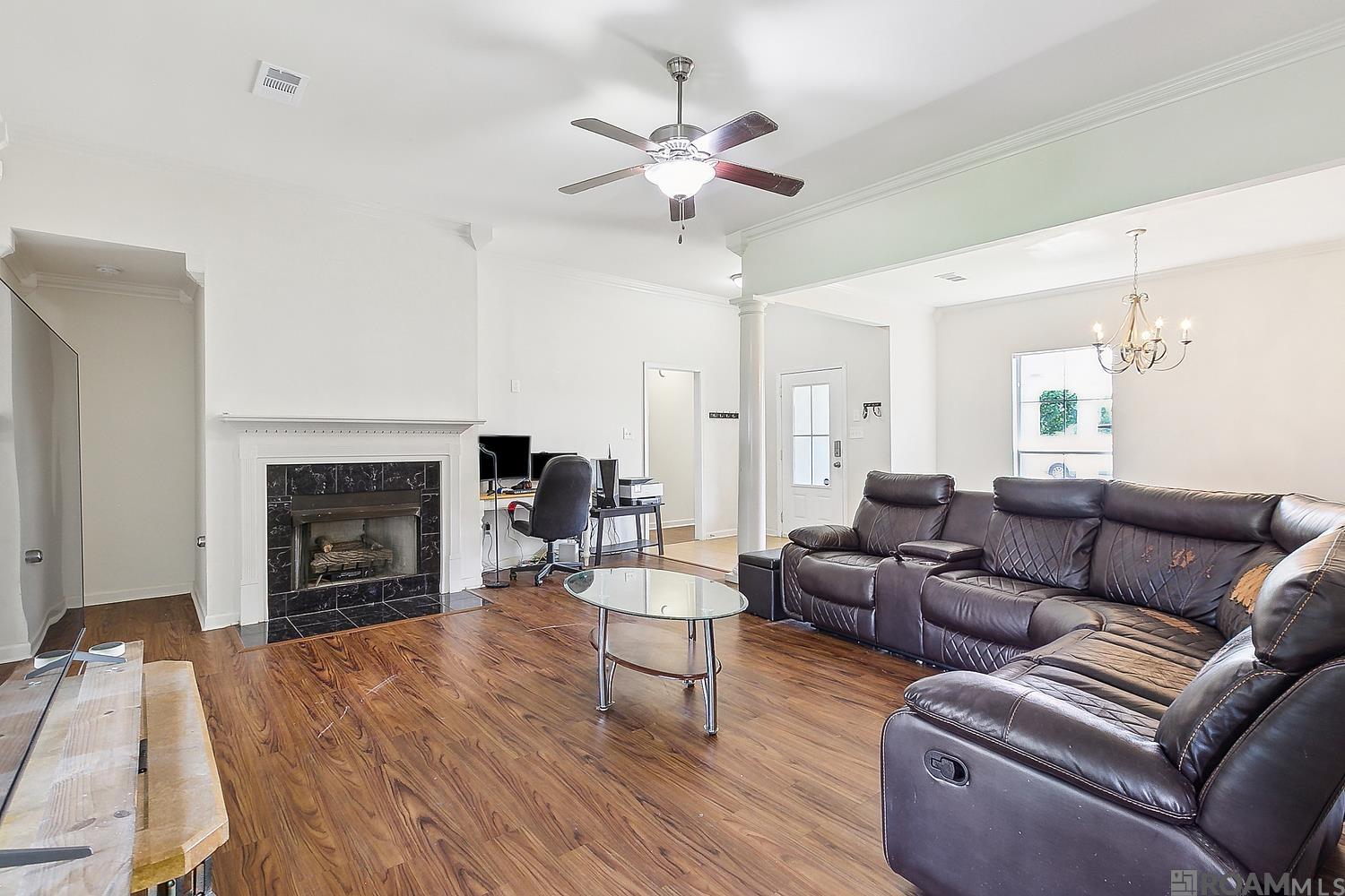 26028 Wimbledon Ave, Denham Springs, Louisiana image 3