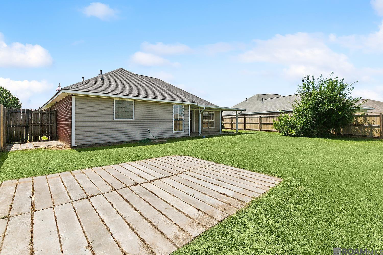 26028 Wimbledon Ave, Denham Springs, Louisiana image 16