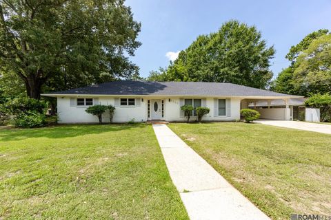 Homes For Sale - 8946 Rickwood Dr<br/> Baton Rouge, LA 70810
