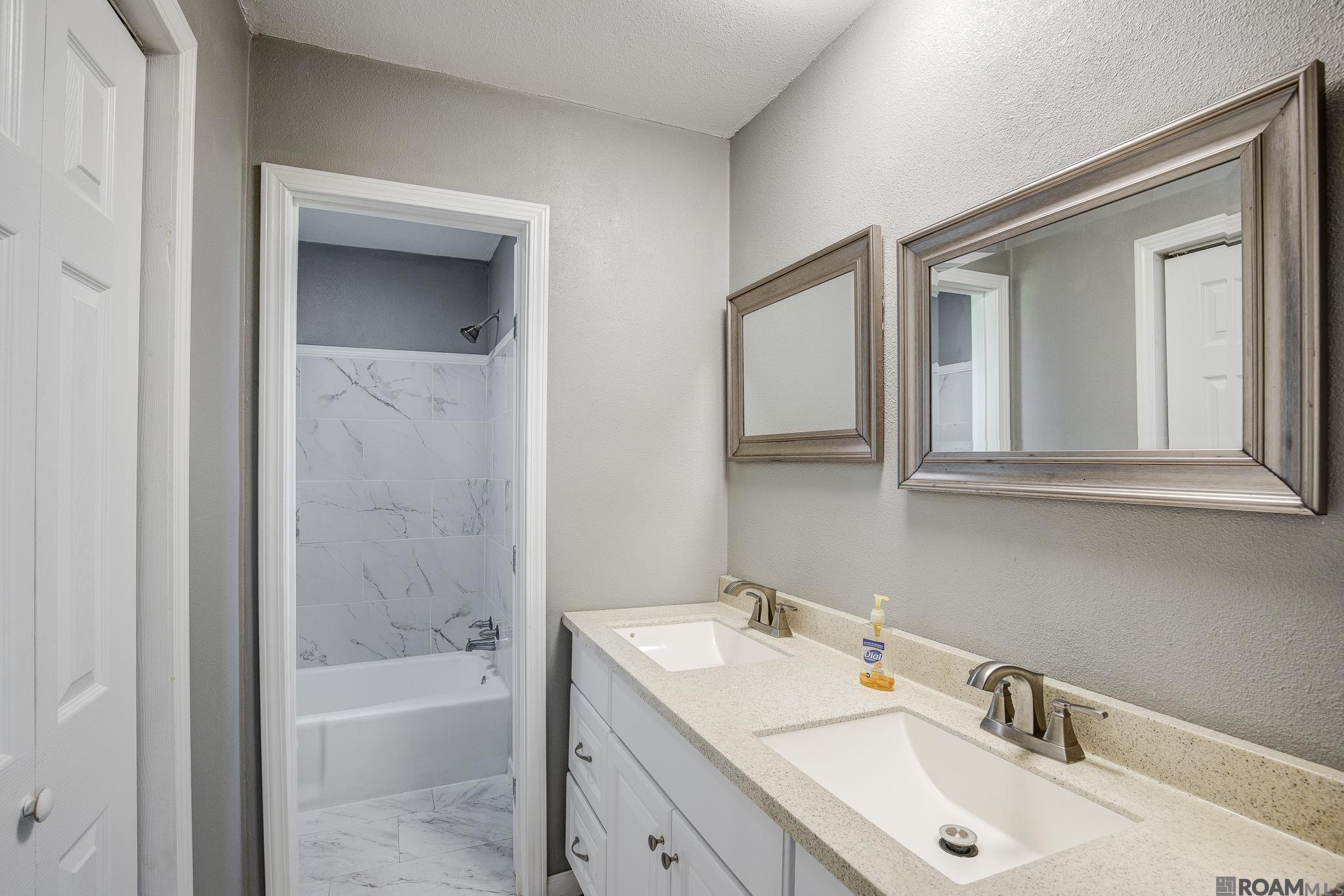 40137 Autumn Meadow Ave, Prairieville, Louisiana image 16