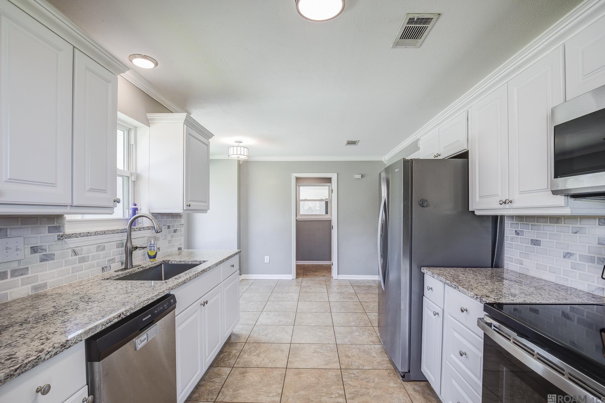 40137 Autumn Meadow Ave, Prairieville, Louisiana image 13