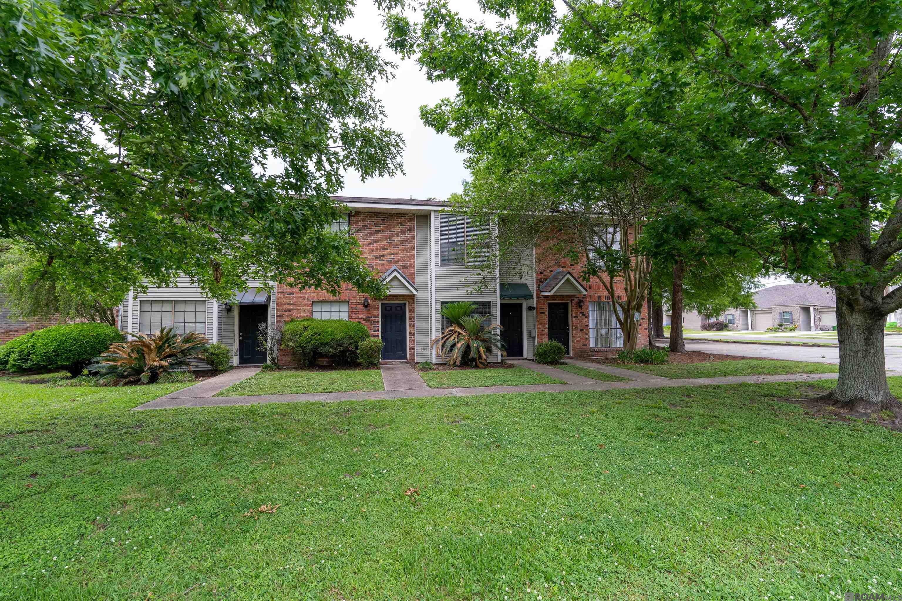 910 W Macci St #B, Gonzales, Louisiana image 2