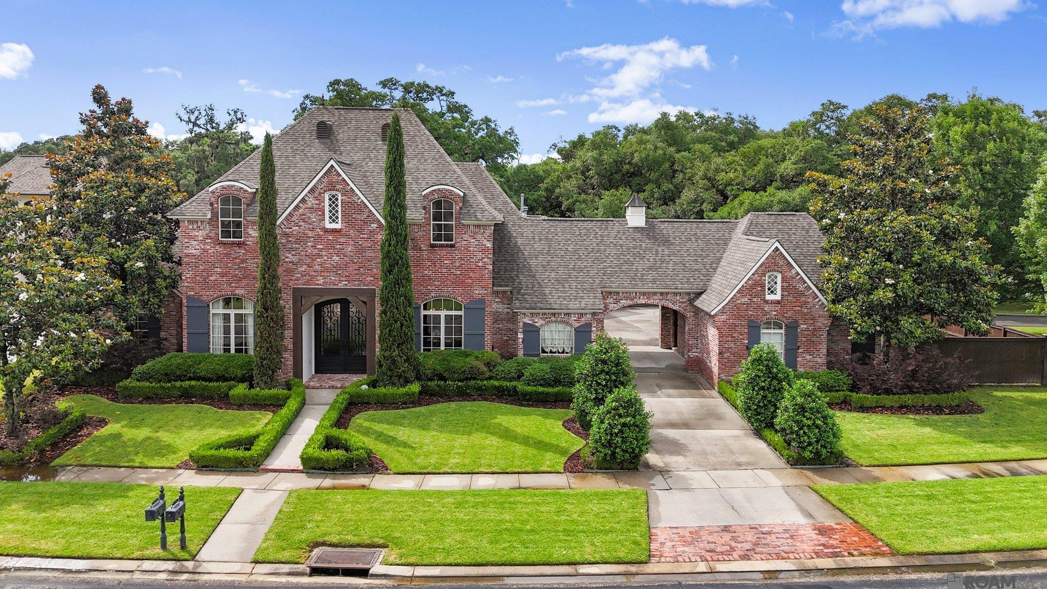 14341 Bluff Lakes Dr, Prairieville, Louisiana image 1