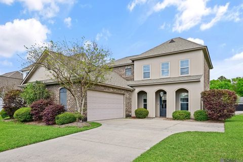 Homes For Sale - 2347 Morningbrook Dr<br/> Baton Rouge, LA 70816