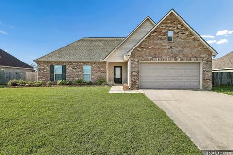 Homes For Rent - 11176 Merlo Dr<br/> Hammond, LA 70403