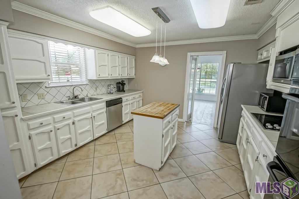 5606 Stonewall Dr, Saint George, Louisiana image 13