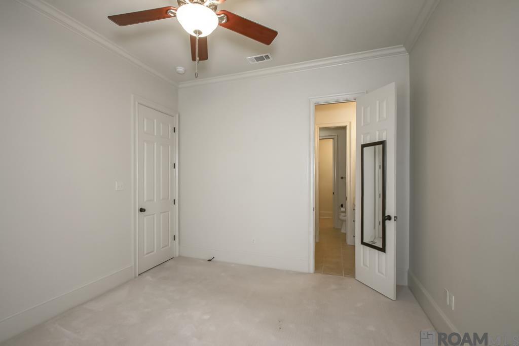 19001 E Pinnacle Cir, Saint George, Louisiana image 35