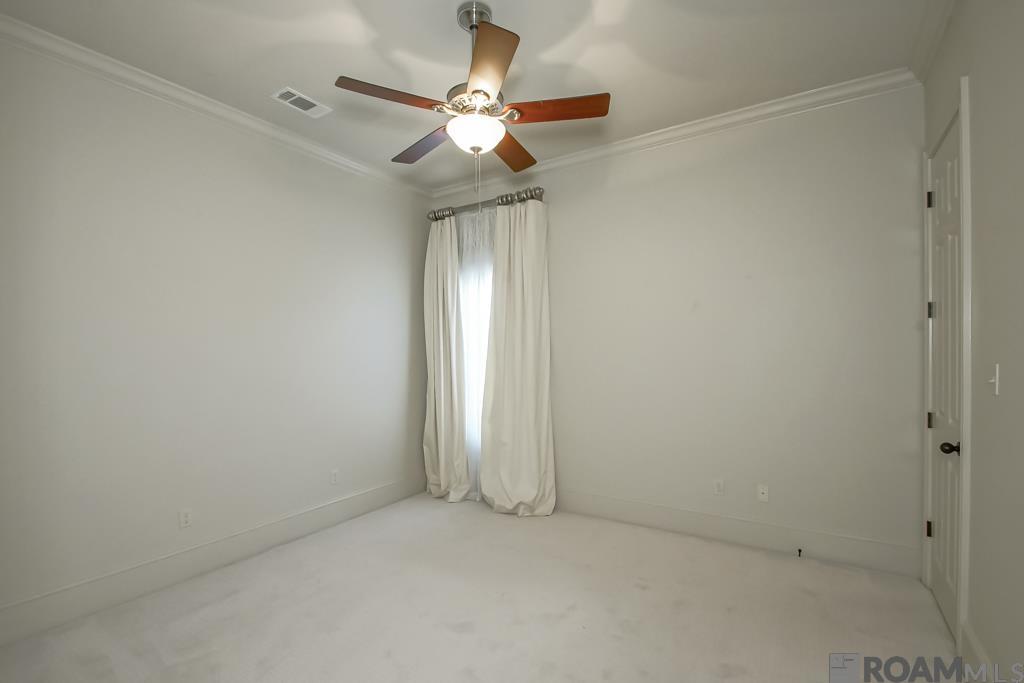 19001 E Pinnacle Cir, Saint George, Louisiana image 37