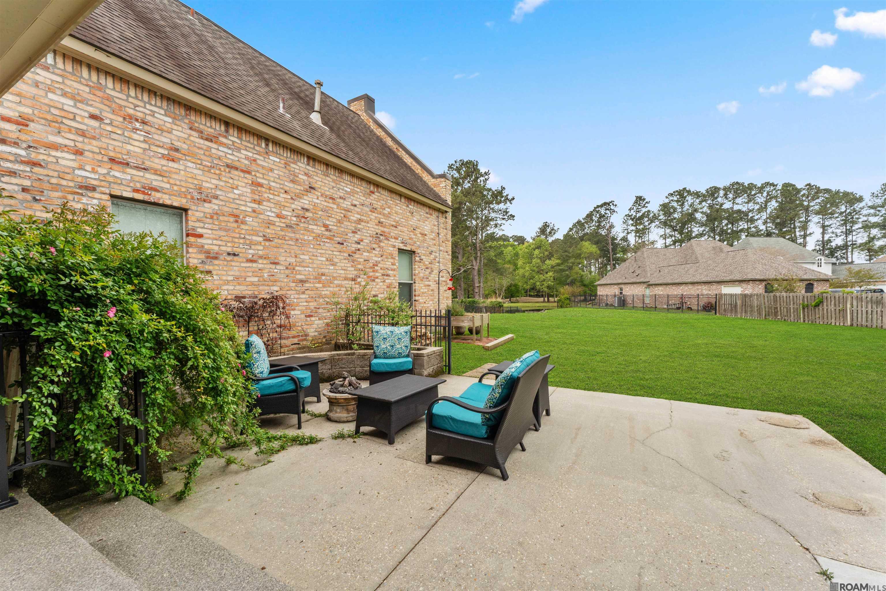 9291 Pebble Beach Cir, Denham Springs, Louisiana image 37