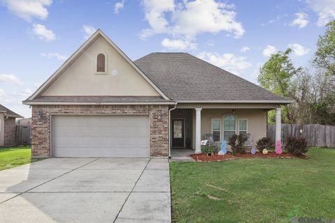 Homes For Sale - 7108 Rue St Claire<br/> West Baton Rouge County, Addis, LA 70710