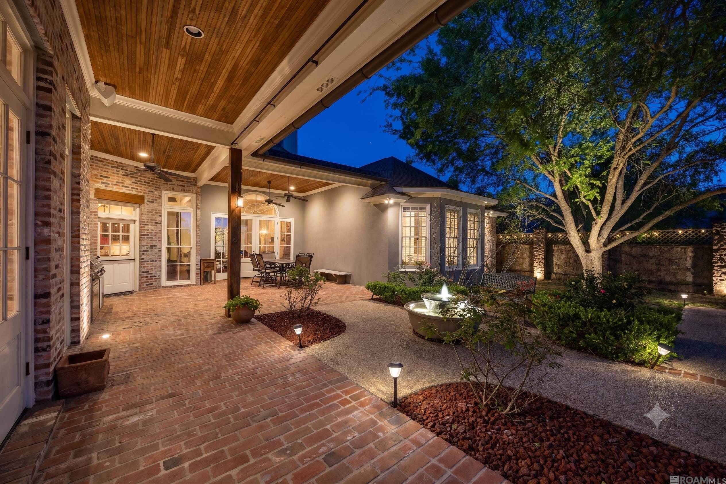 17427 E Club View Ct