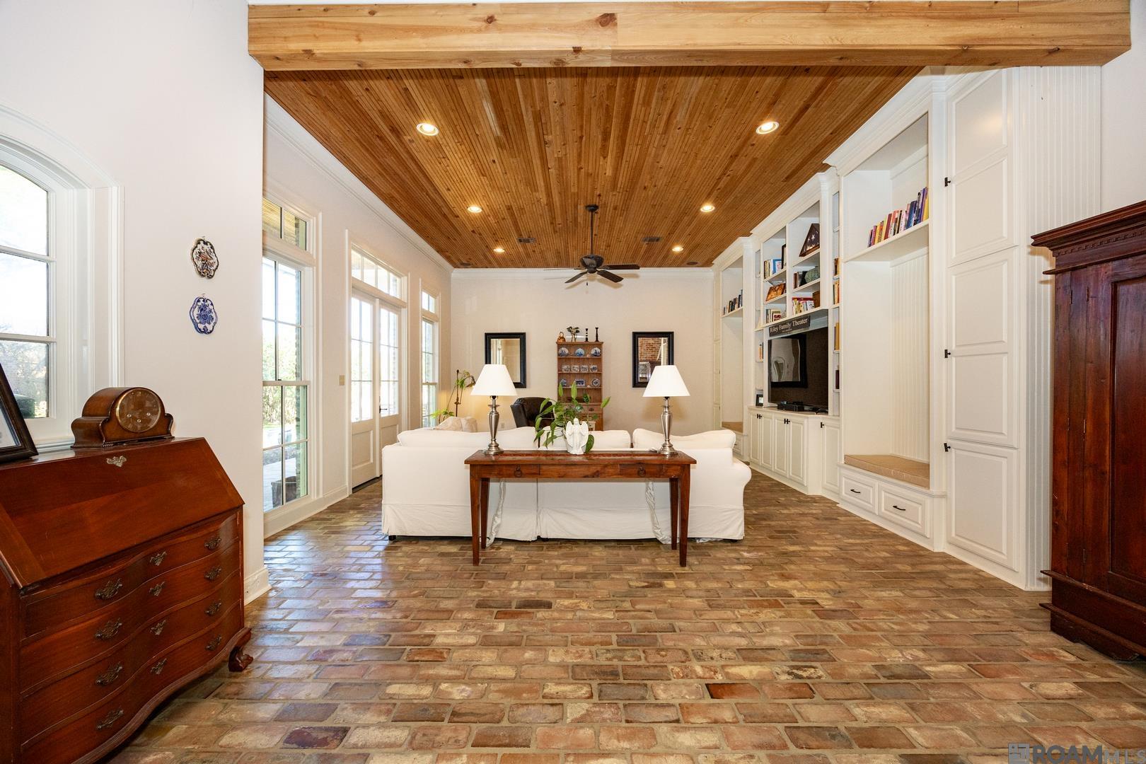 17427 E Club View Ct, Baton Rouge, Louisiana image 13