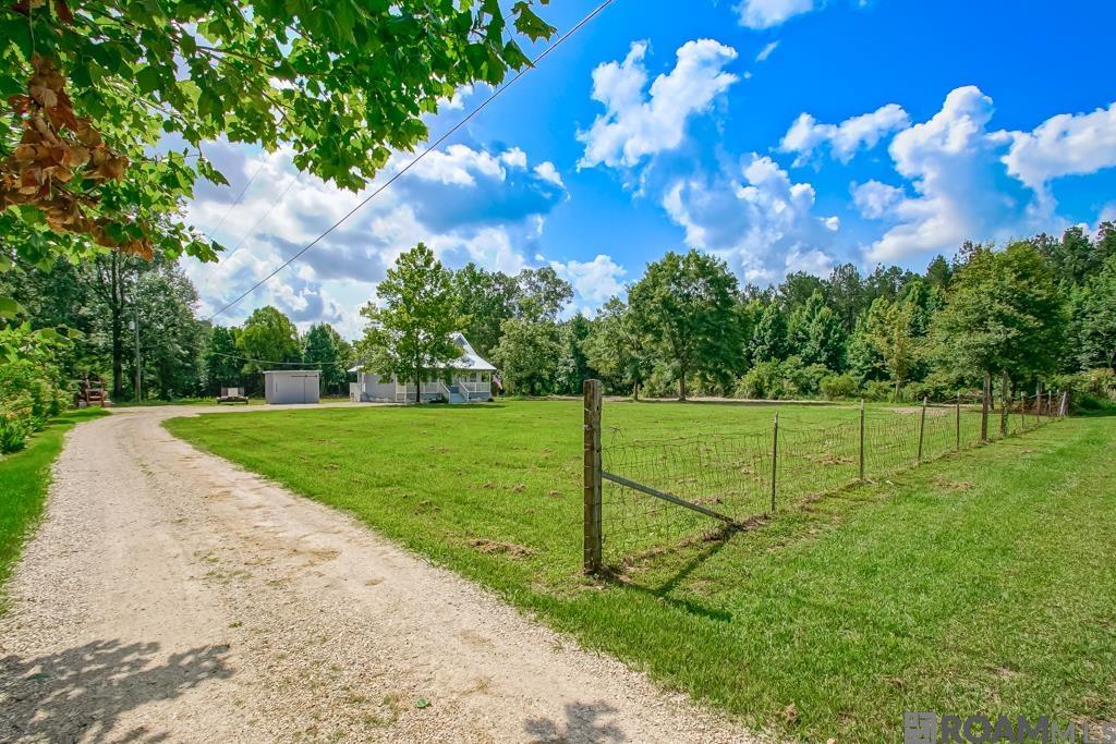 29060 Dale Ave, Livingston, Louisiana image 2