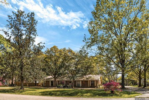 Homes For Sale - 16024 Chevernt Ave<br/> Greenwell Springs, LA 70739