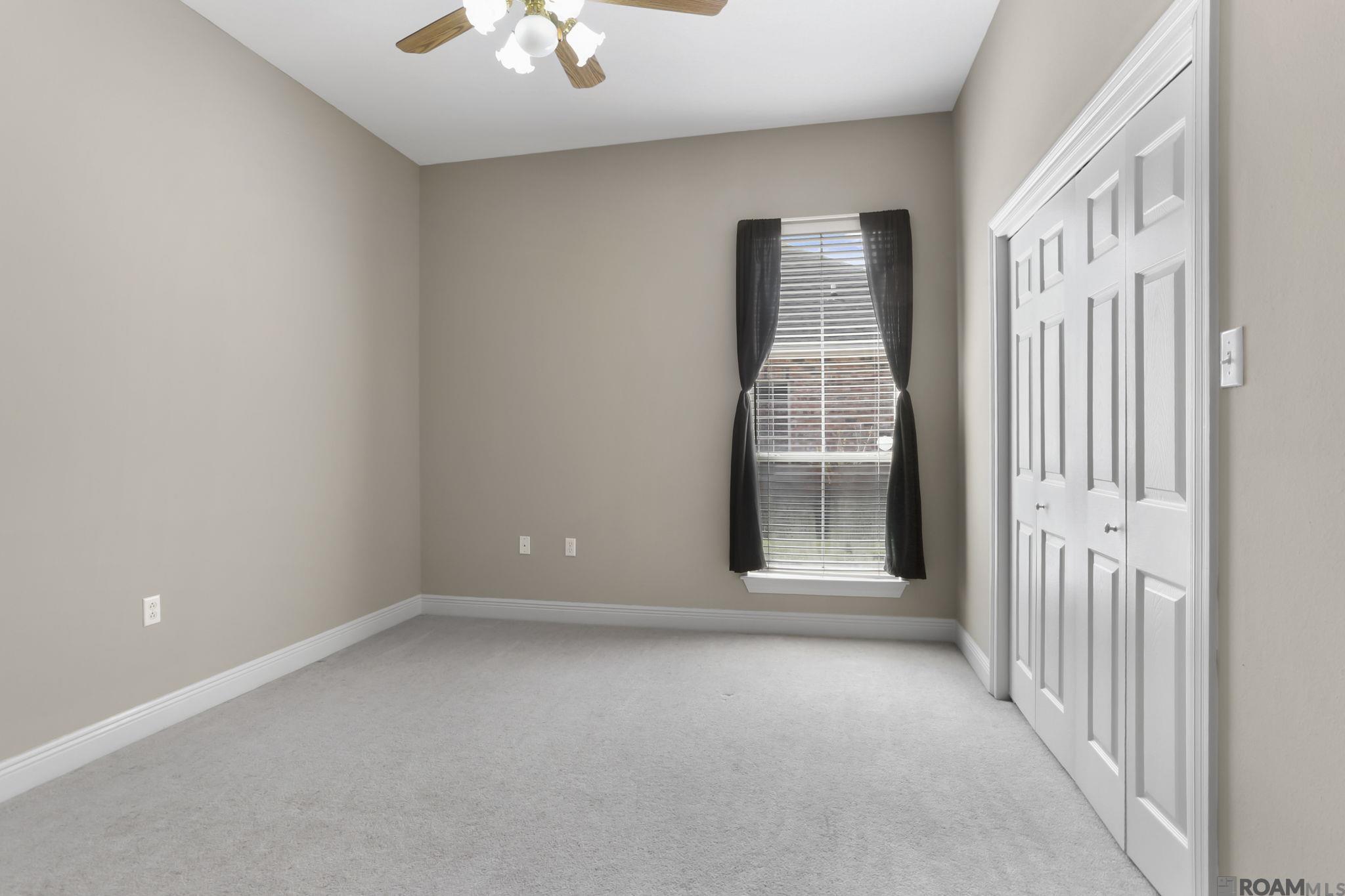 35130 Stonecastle Drive, Denham Springs, Louisiana image 20