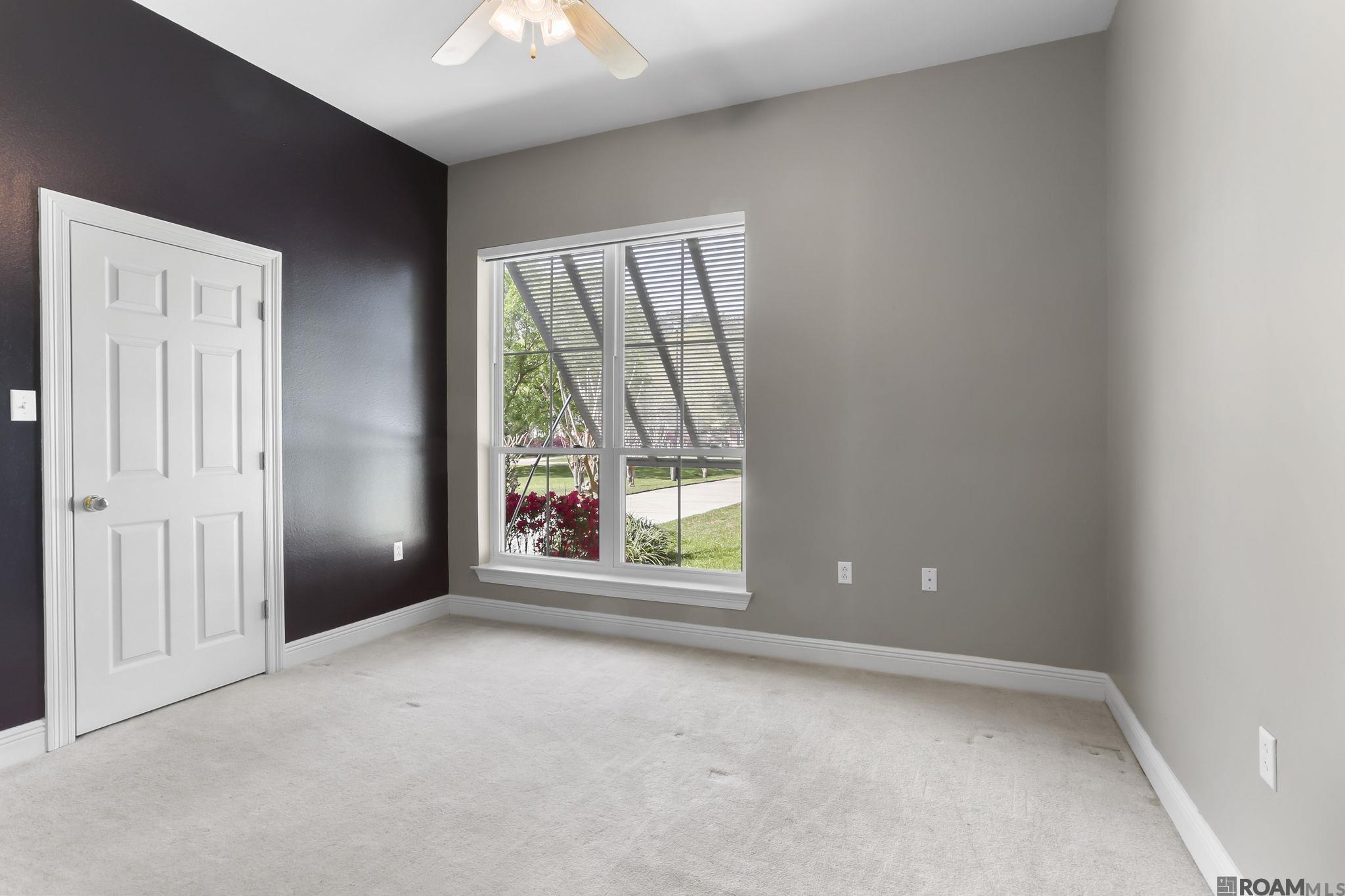 35130 Stonecastle Drive, Denham Springs, Louisiana image 17