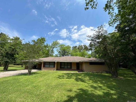 Homes For Sale - 5765 Kleinpeter Rd<br/> Baton Rouge, LA 70811