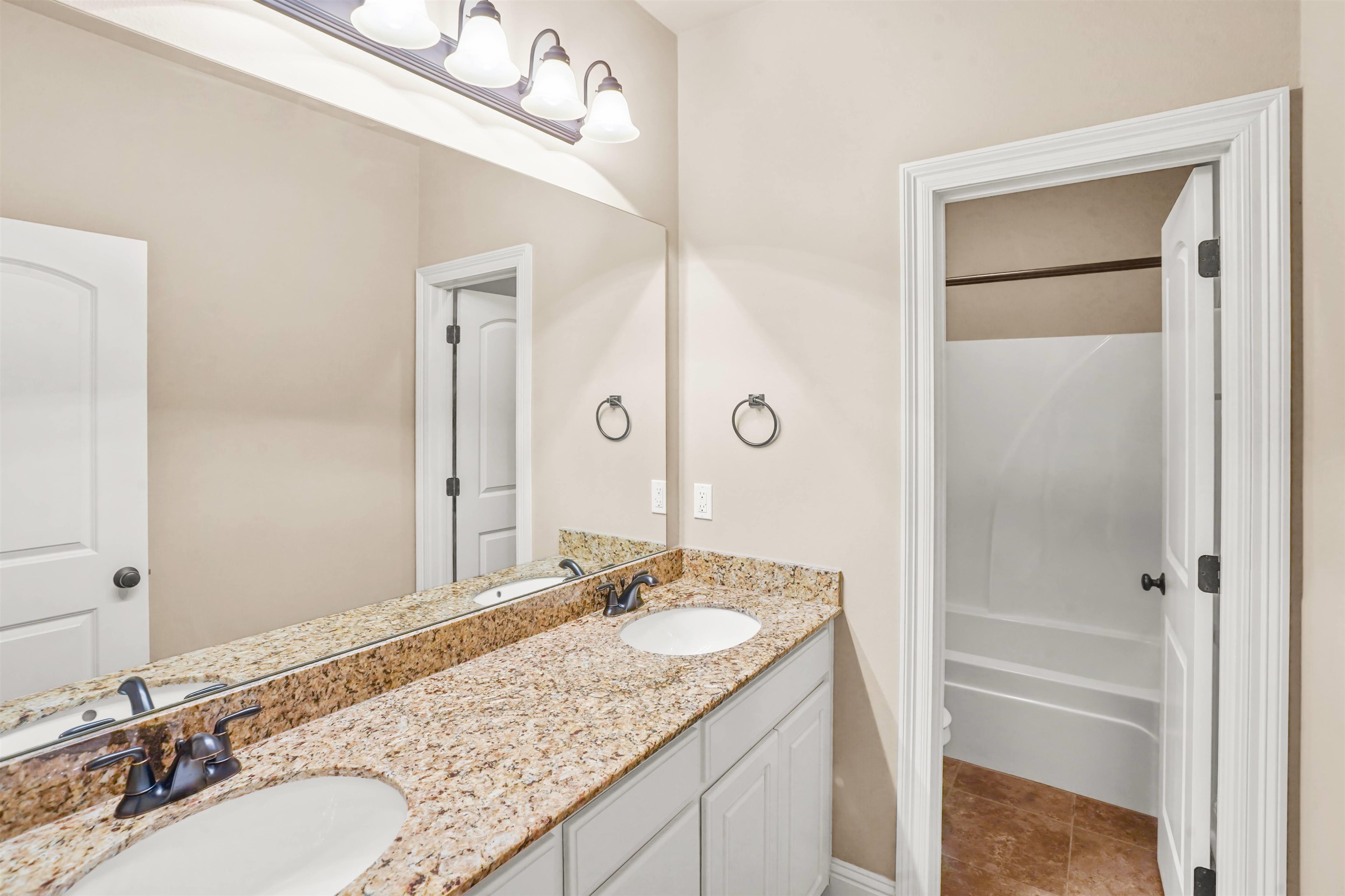 338 Sugar Land Street, Houma, Louisiana image 13