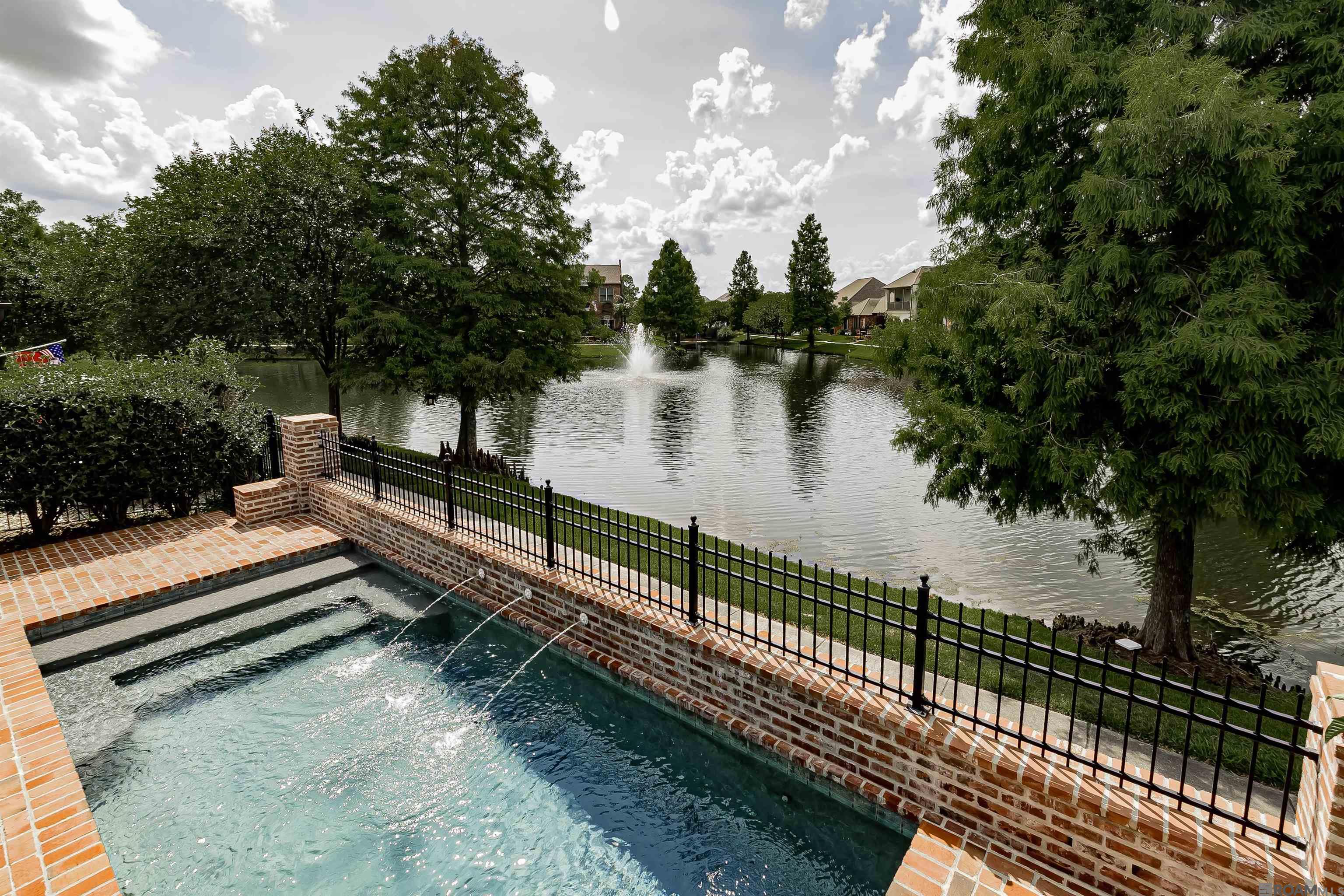 2924 Rue D Orleans, Baton Rouge, Louisiana image 3