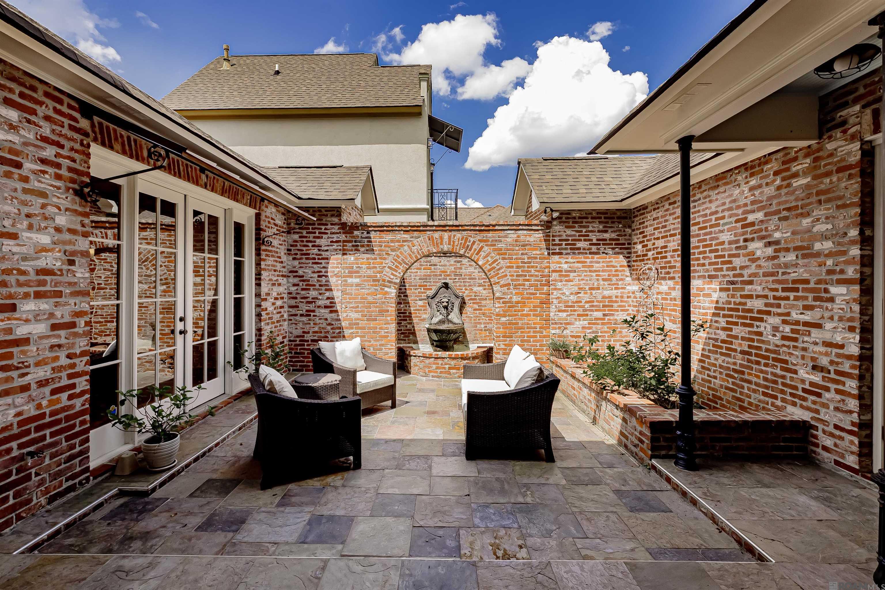 2924 Rue D Orleans, Baton Rouge, Louisiana image 5