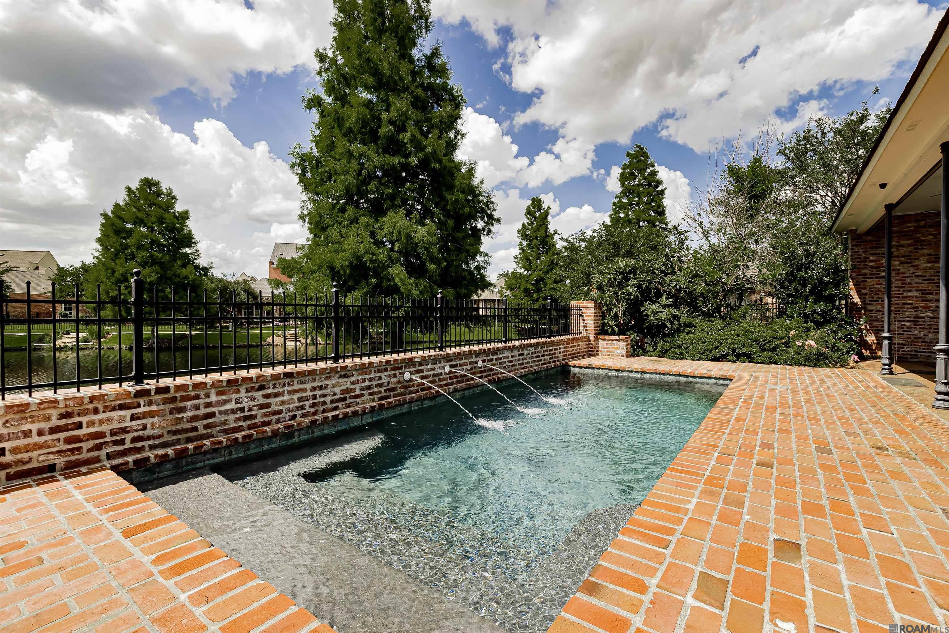 2924 Rue D Orleans, Baton Rouge, Louisiana image 4