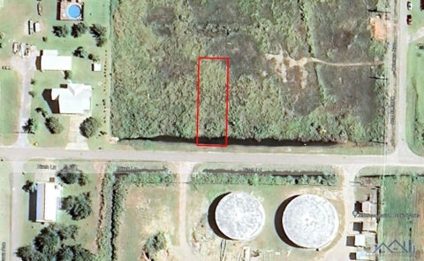 Homes For Sale - LOT 6 BLOCK 16 Birch Ln<br/> Grand Isle, LA 70358