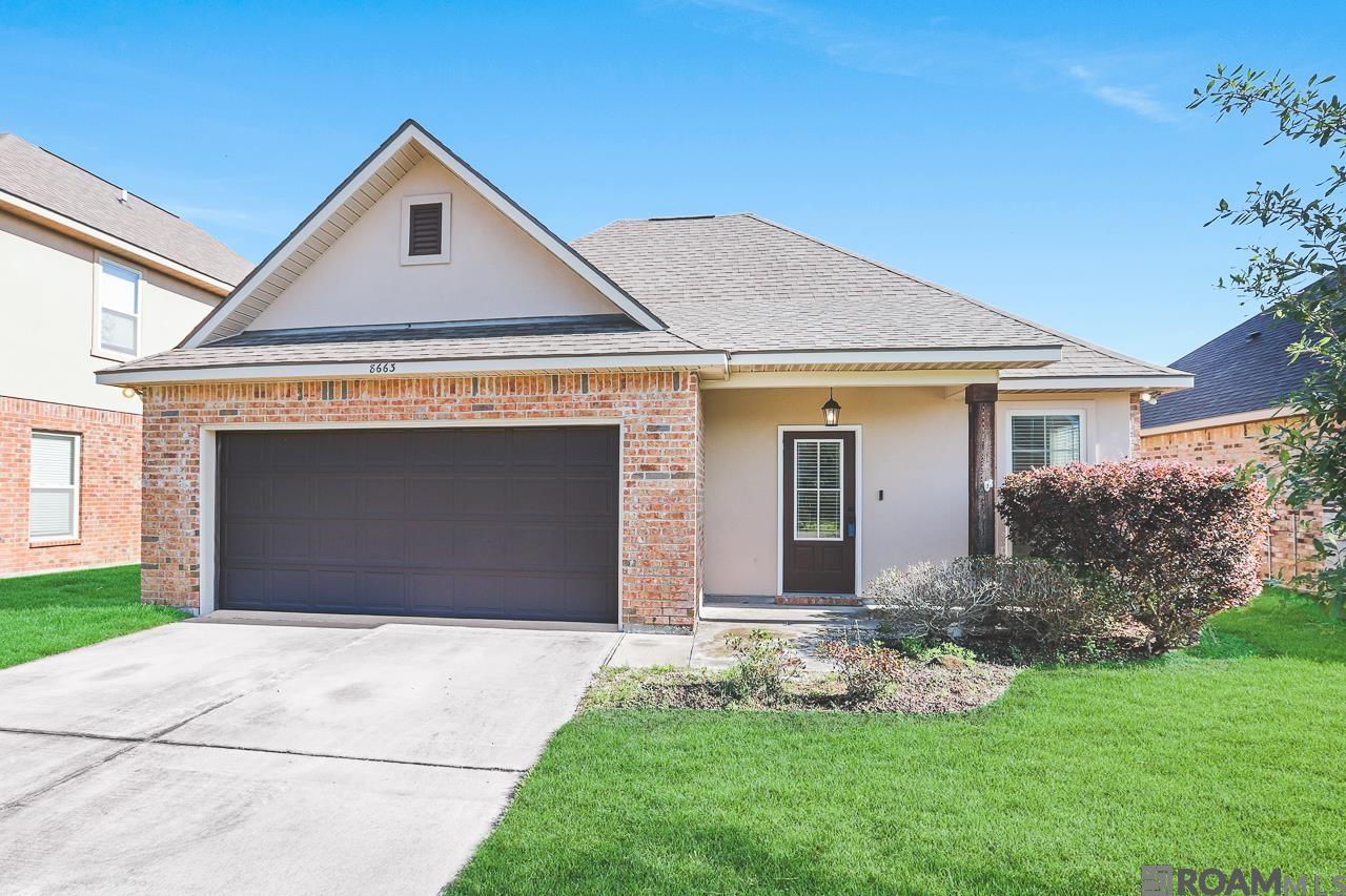 8663 Hackberry Ridge Ave, Zachary, Louisiana image 1