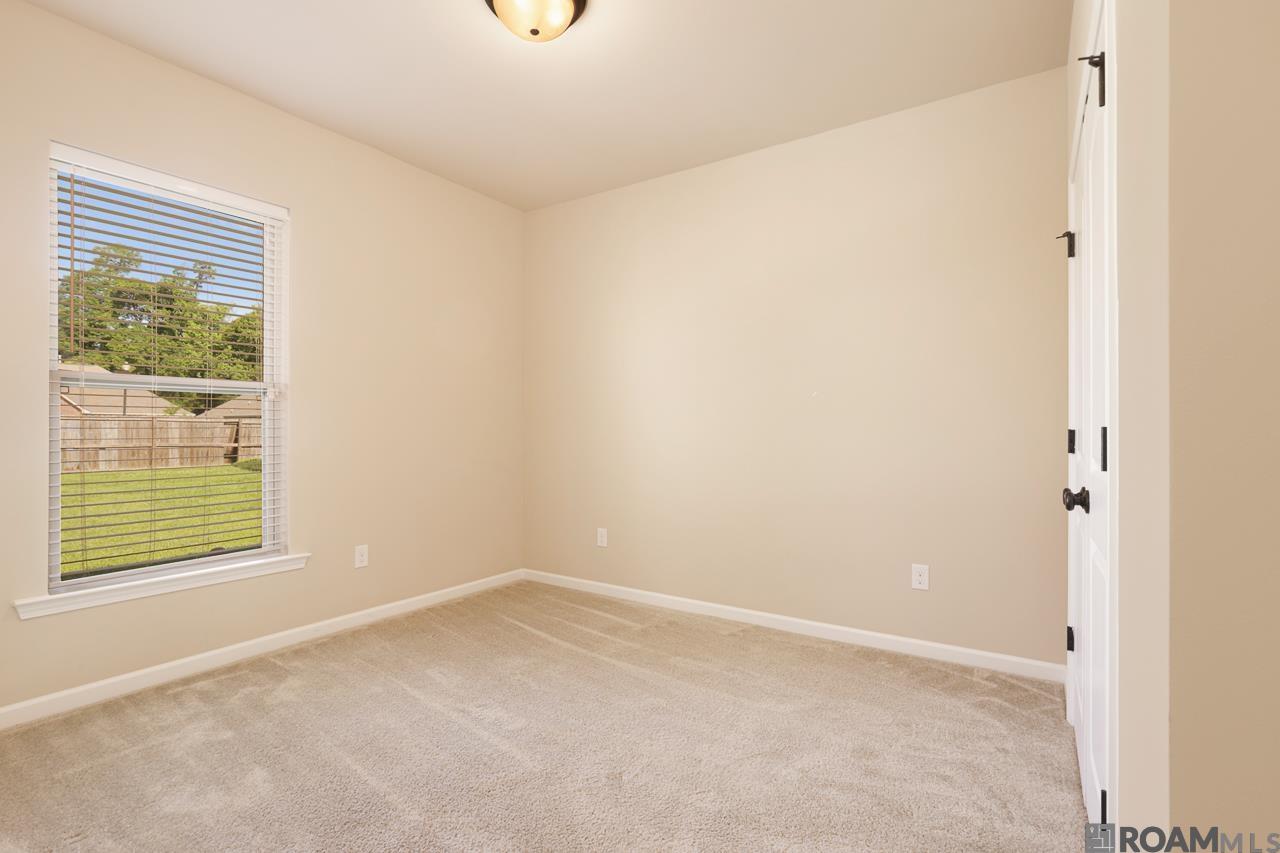 8663 Hackberry Ridge Ave, Zachary, Louisiana image 14