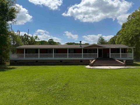 Homes For Sale - 15011 La Hwy 16<br/> French Settlement, LA 70733