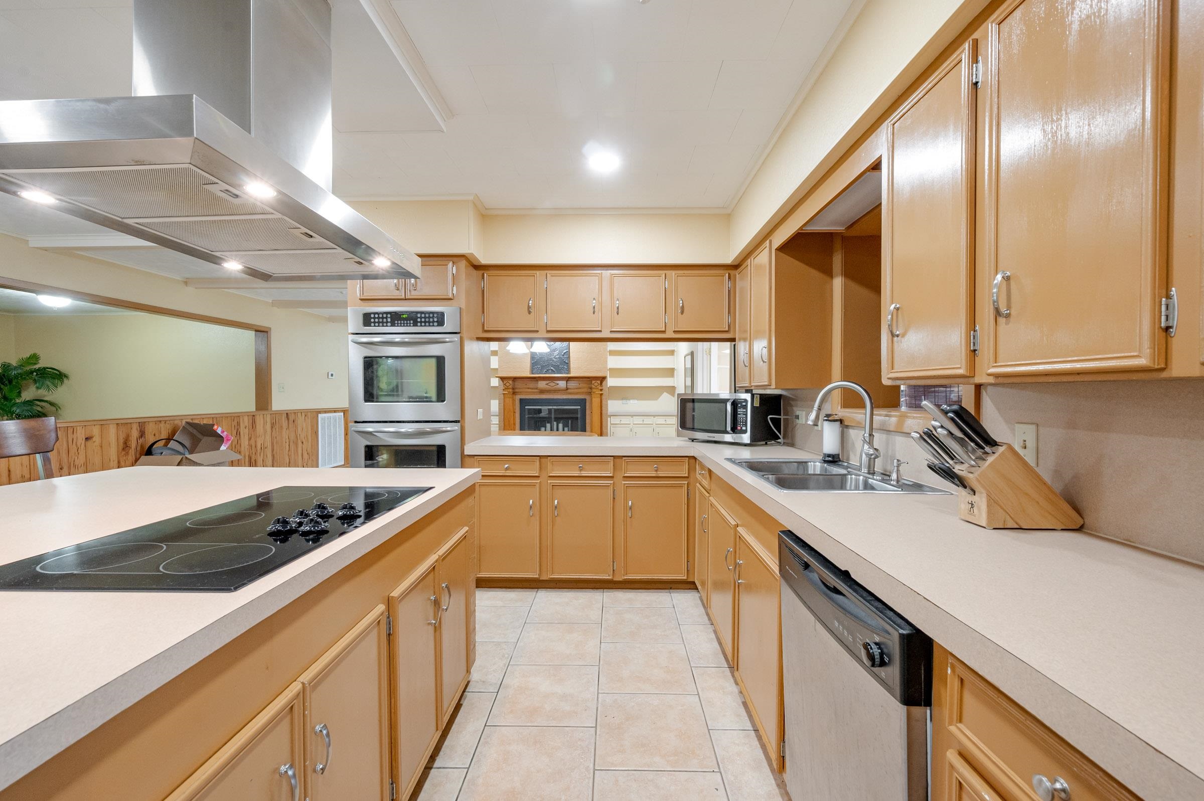 209 Country Estates Drive, Houma, Louisiana image 12