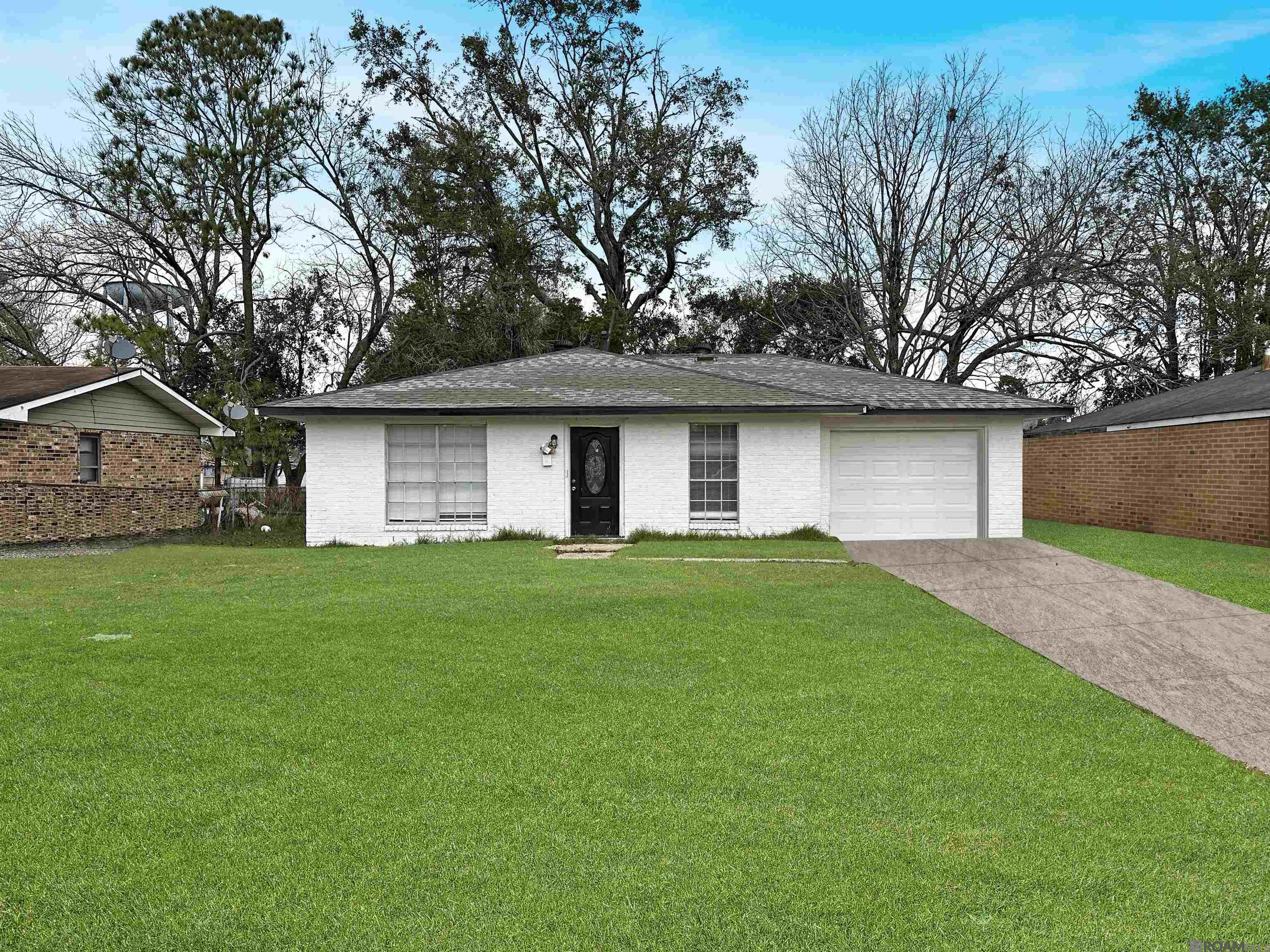 1132 Oregon Ave, Port Allen, Louisiana image 1