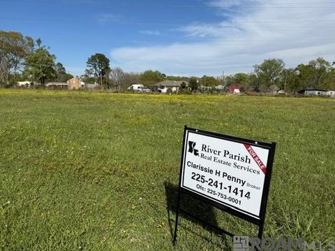 Vacant Land For Sale - 1-A Oakland Dr<br/> Ascension County, Prairieville, LA 70769