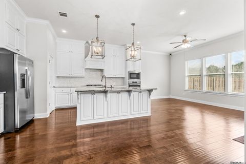 MLS: 2025006517