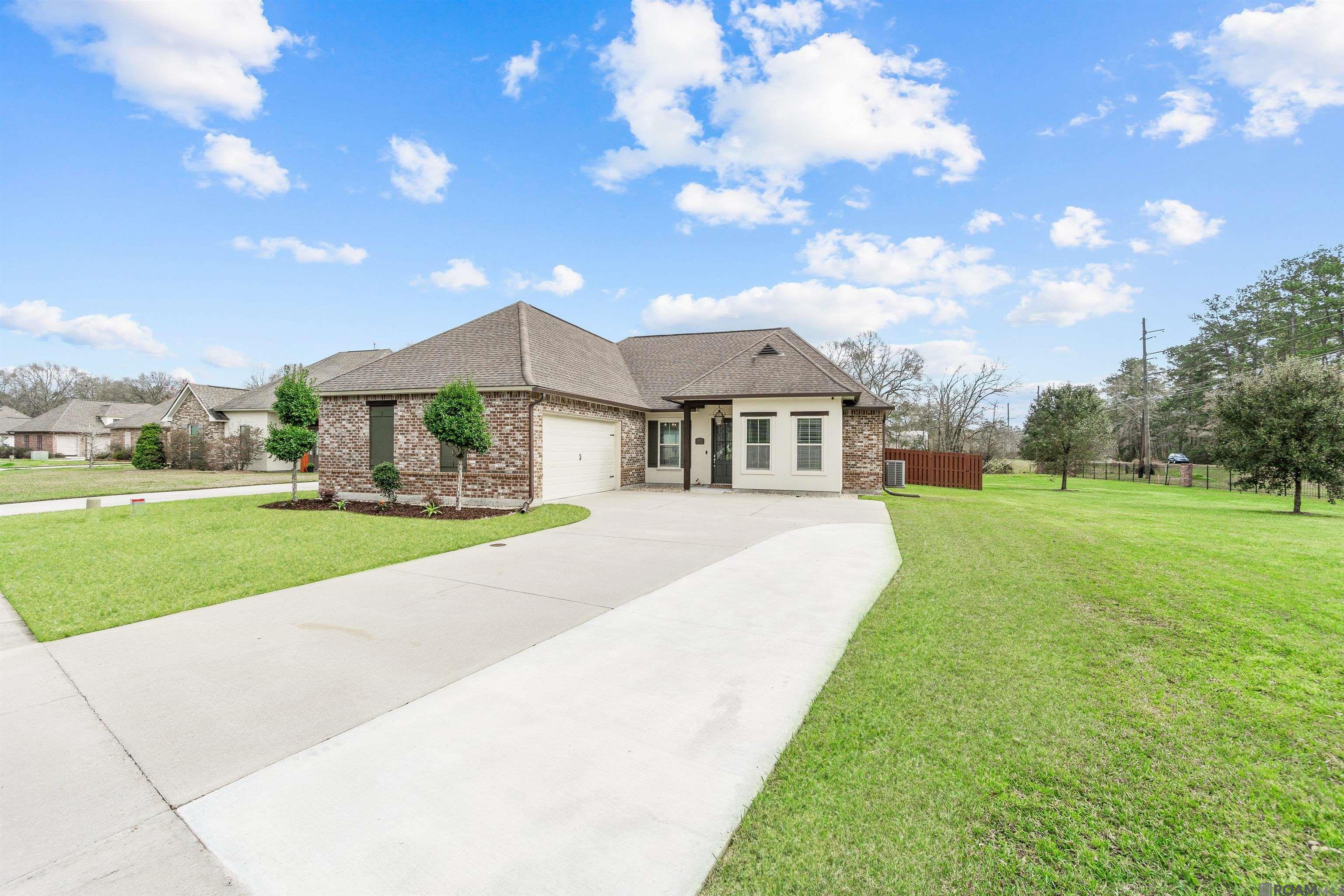 15937 Redstone Dr, Pride, Louisiana image 3