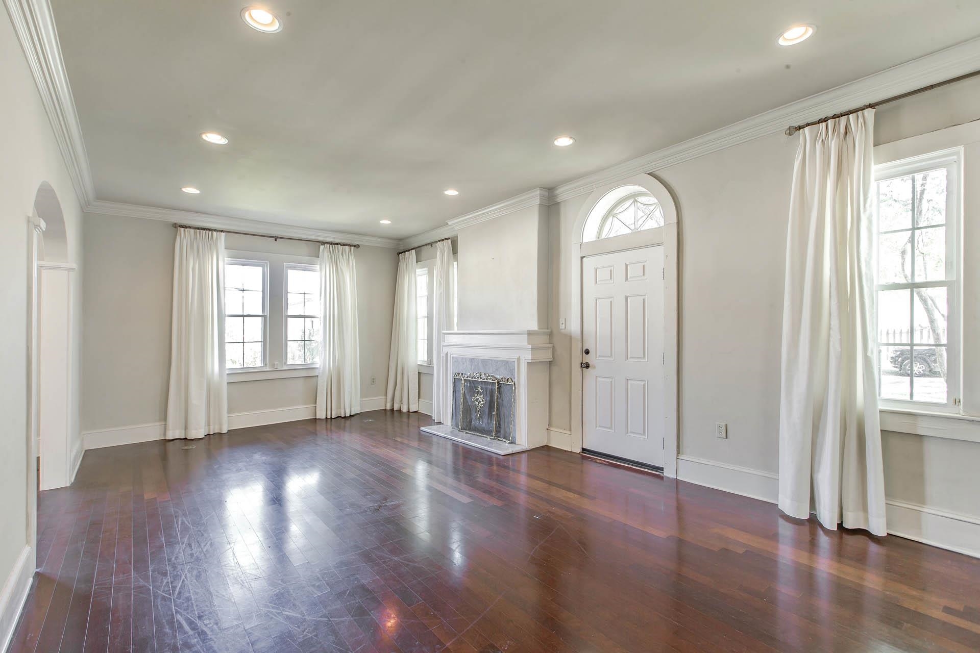 1716 Daspit St, Houma, Louisiana image 2