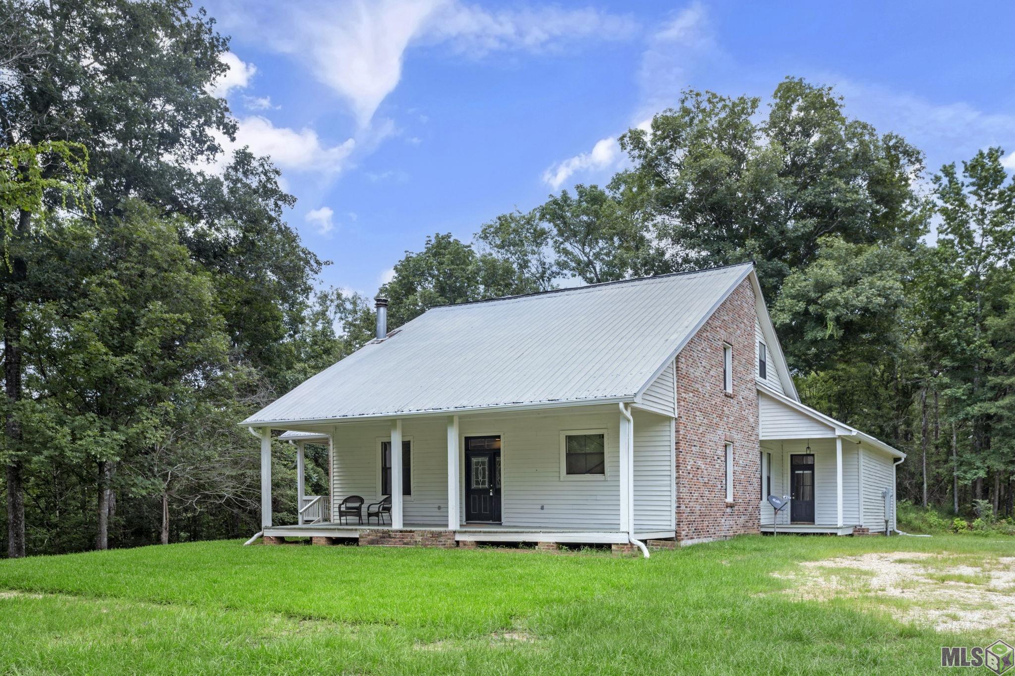 9280 Island Rd, Saint Francisville, Louisiana image 1