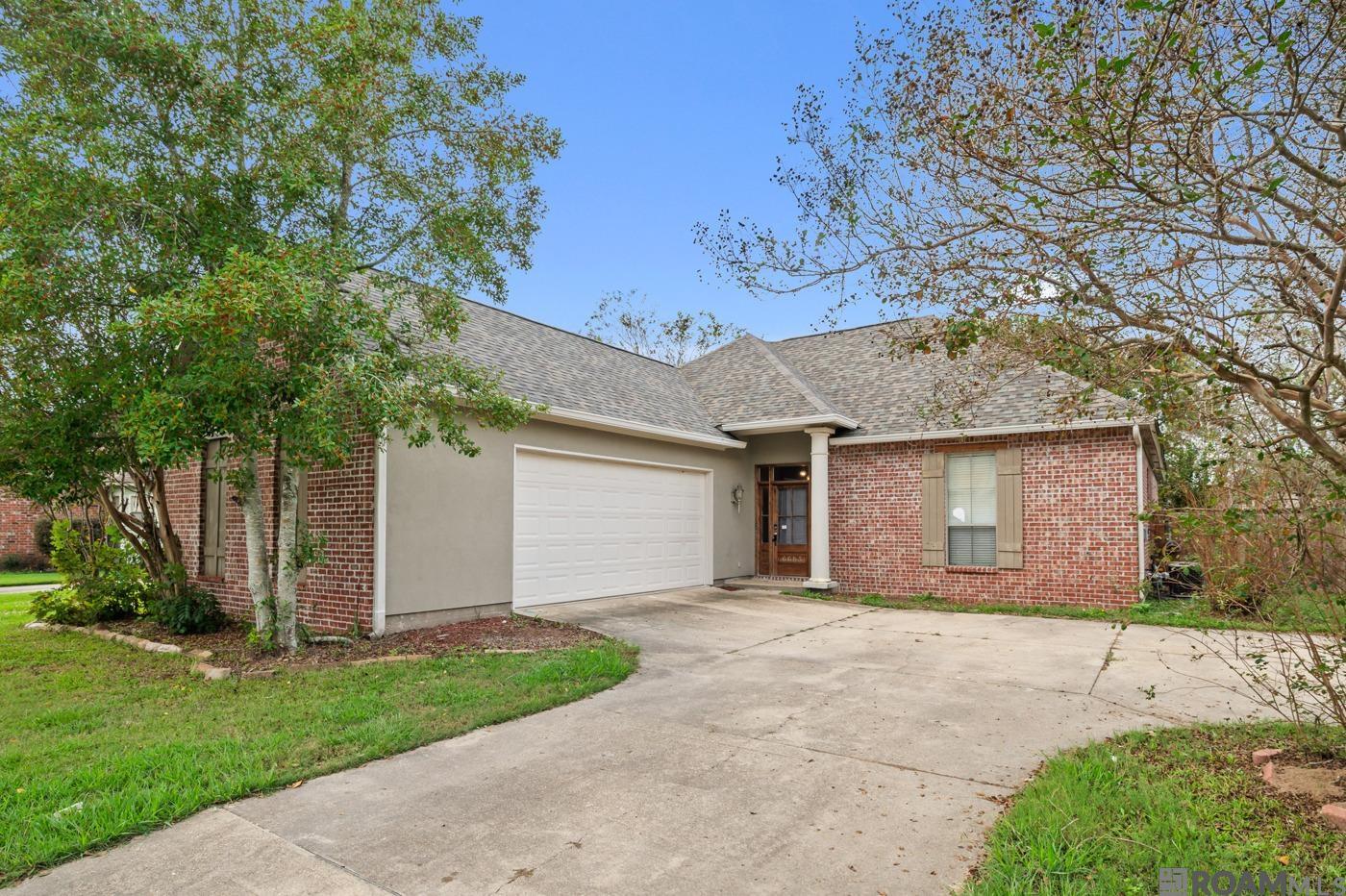 6683 Sandy Creek Ln, Zachary, Louisiana image 1