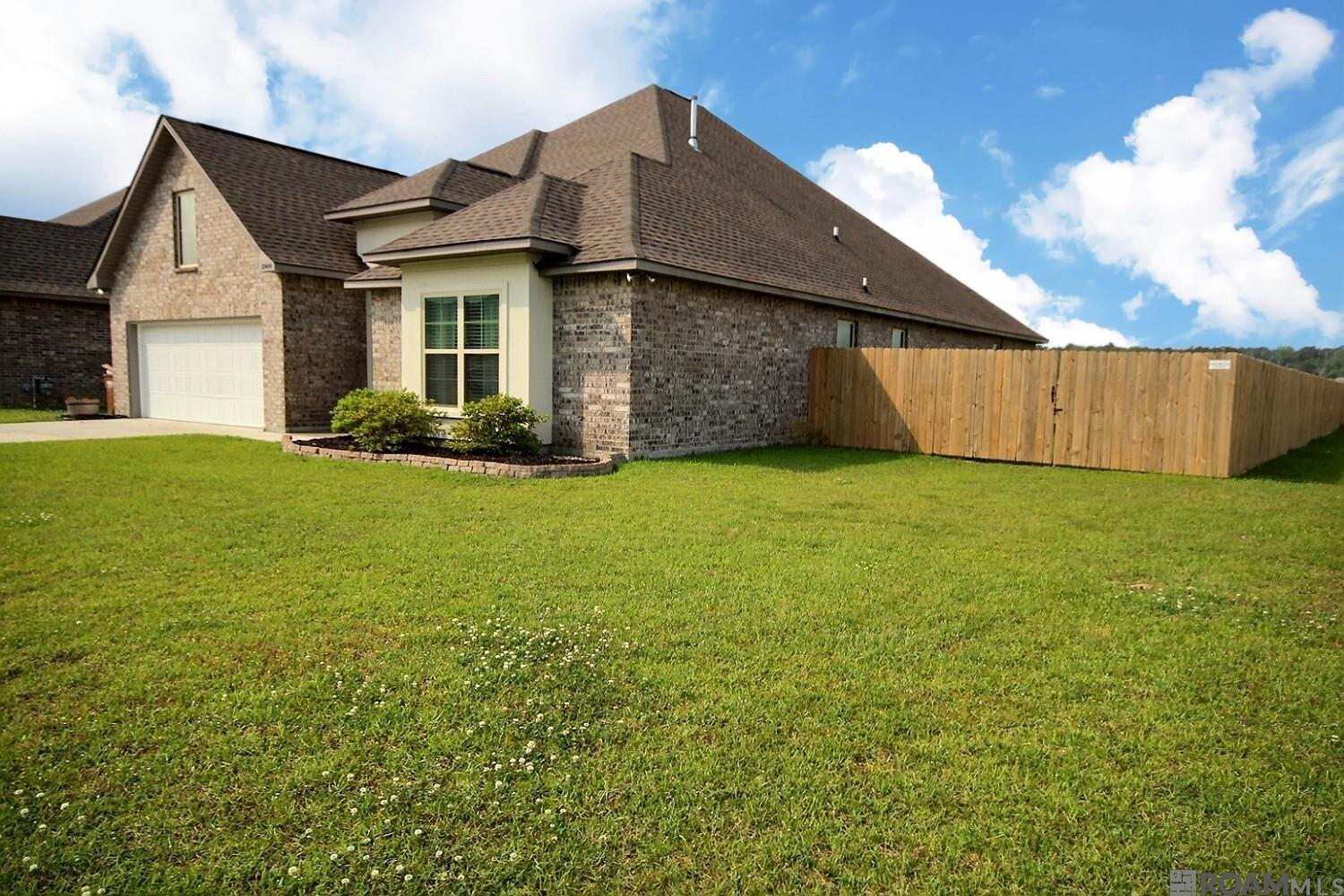 23455 Odette Ave, Denham Springs, Louisiana image 3