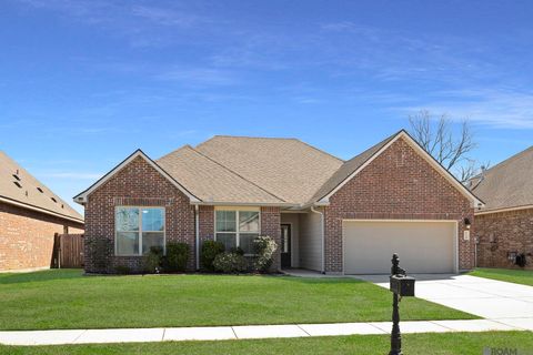 Homes For Sale - 21366 Barnridge Dr<br/> Zachary, LA 70791