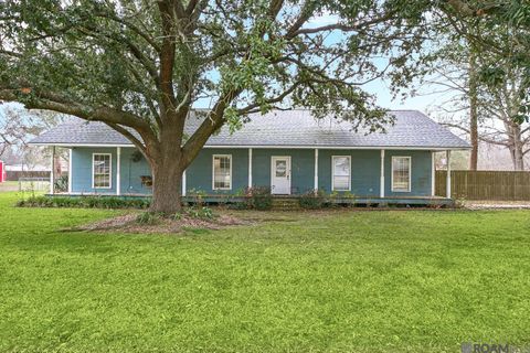 Homes For Sale - 3312 Younger Dr<br/> Addis, LA 70710
