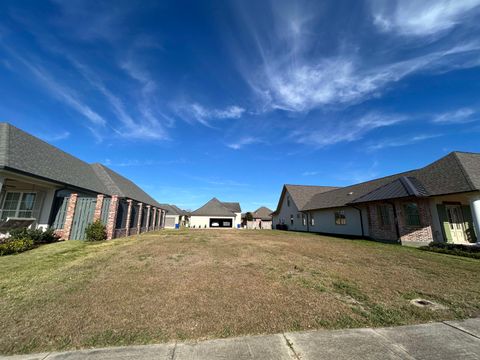 Vacant Land For Sale - 307 Rue Collette<br/> Thibodaux, LA 70301