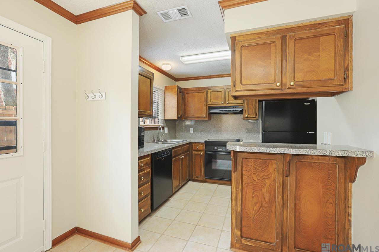 928 Ridgepoint Ct #9-A, Baton Rouge, Louisiana image 7