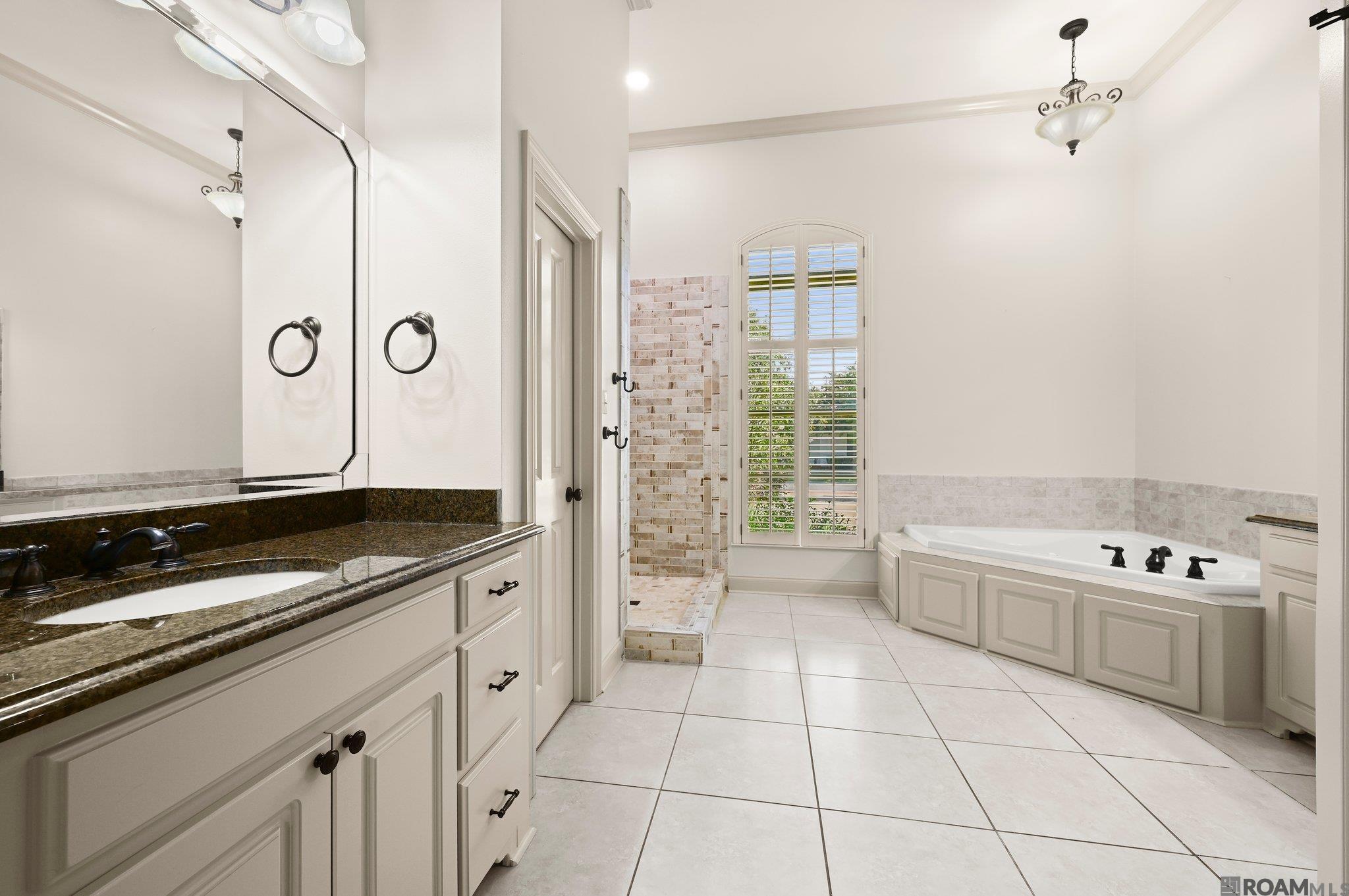 1780 Royal Troon Ct, Zachary, Louisiana image 13