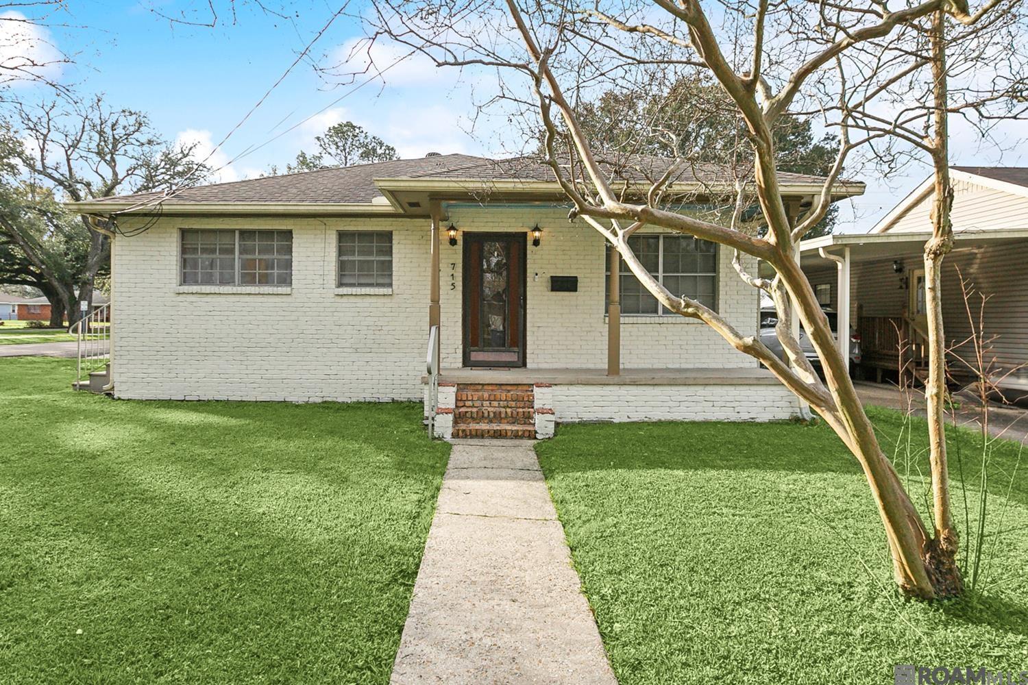 715 Avenue G, Port Allen, Louisiana image 2