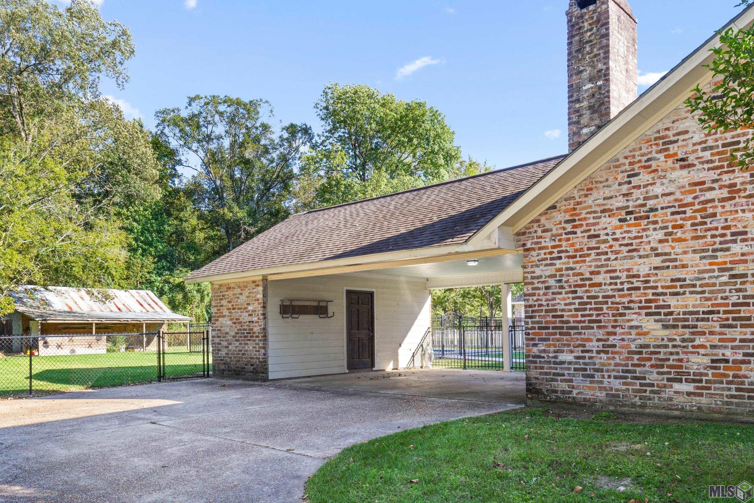 Baton Rouge, Louisiana 70818, United States, 5 Bedrooms Bedrooms, ,4 BathroomsBathrooms,Residential,Active,41641